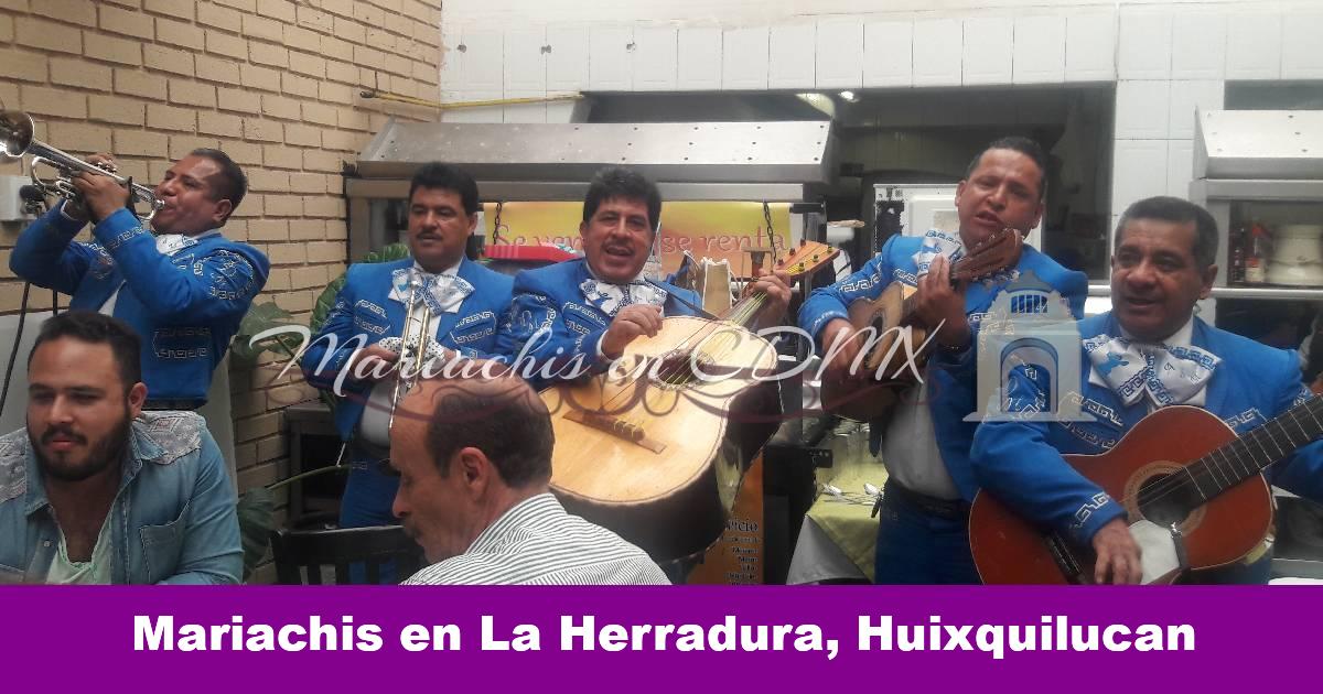 Mariachis en La Herradura, Huixquilucan